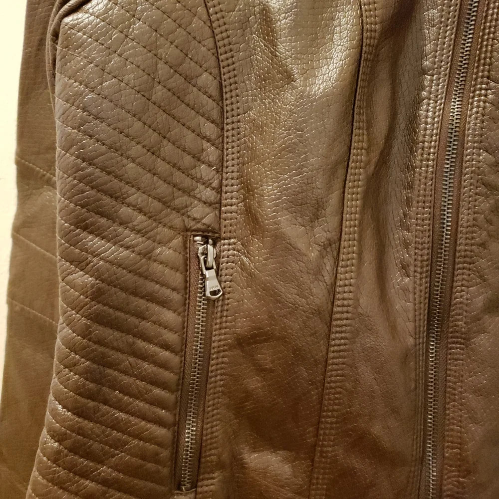 Guess faux dark brown leather jacket L